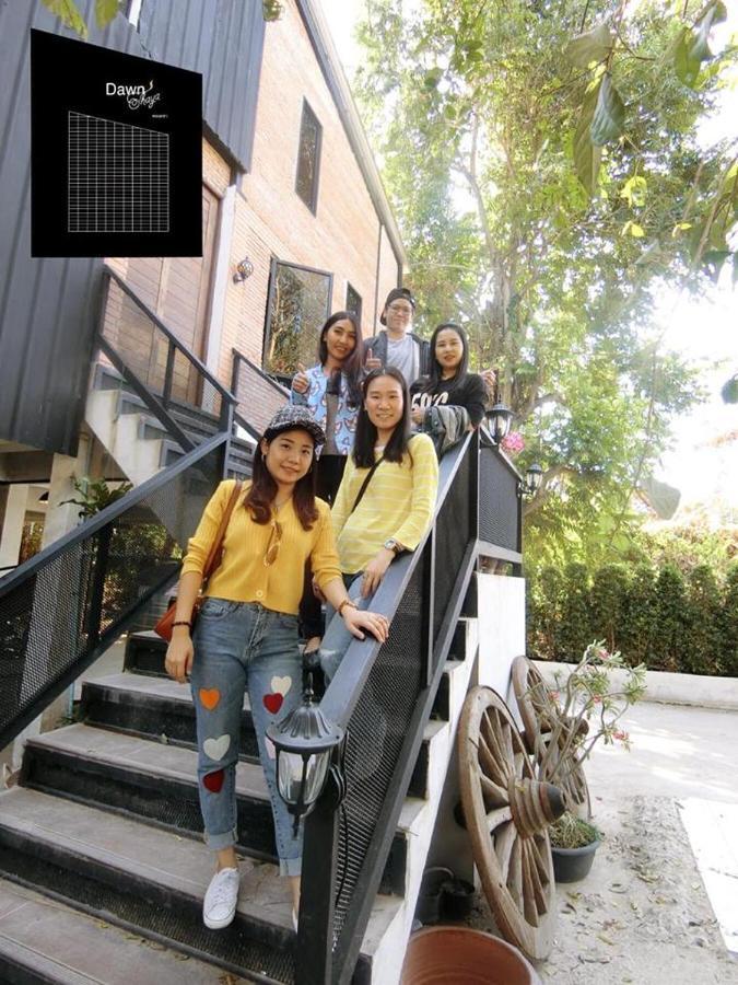 Dawnthaya Ayutthaya House บ้านดอนธยๅ อยุธยา Exteriör bild